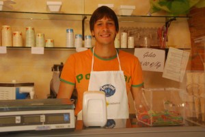Die Eisbar in Lari - das beste Eis in der Toskana Eisessen in der Toskana