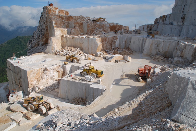Arbeit im Steinbruch Carrara