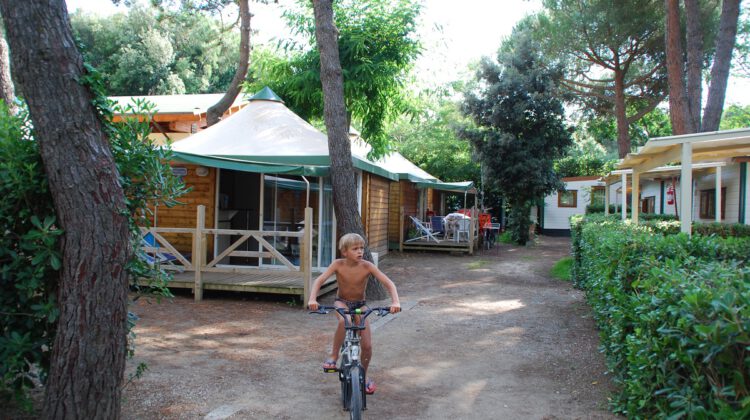 urlaub am meer toskana Bungalows Campingplatz Toscana