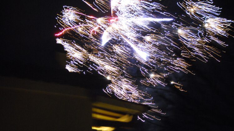 Silvester in Lari