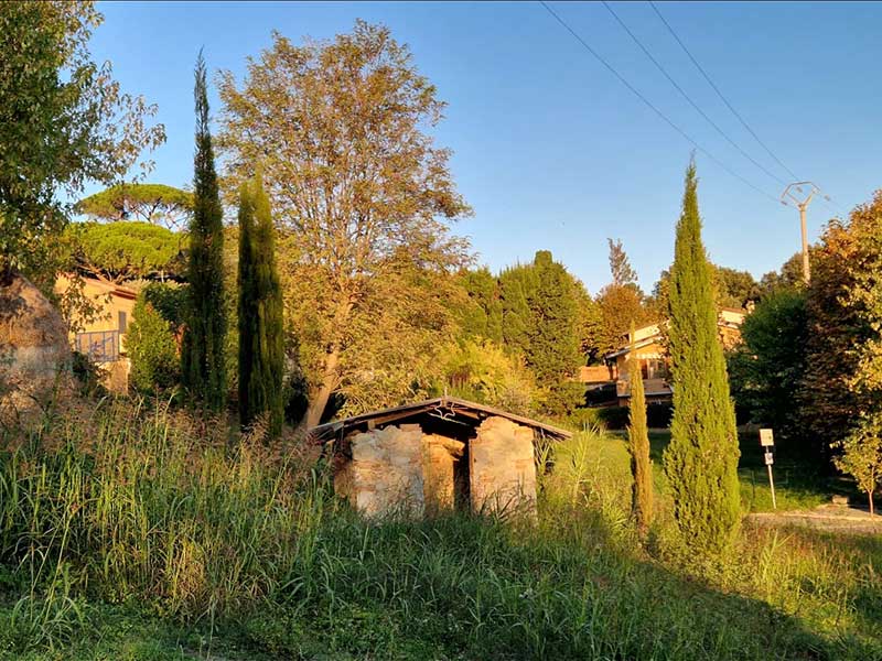 Die Umgebung von Sant'Ermo im Herbstlicht