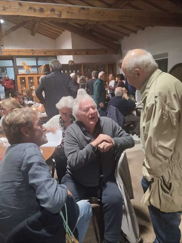Gespräche in der Cantina Volpi